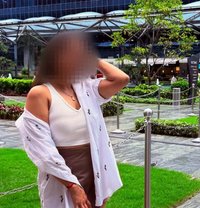 Independent Sexy Corporate Girl - escort in Pune