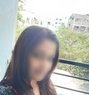 Independent Sexy House Wife - puta in Mumbai Photo 1 of 1