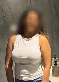 Independent Sexy Mature Corporate Girl - escort in Pune Photo 4 of 6