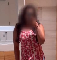 Independent Sexy Mature Corporate Girl - escort in Pune