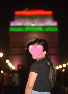 Independent Sherya in Town for Few Days - puta in New Delhi Photo 2 of 4