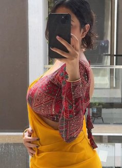 Independent Simran Nudecam/realmeet - escort in Noida Photo 4 of 4
