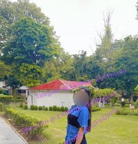 Independent single non professional fwb - escort in New Delhi