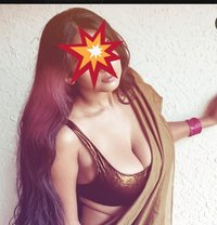 Independent South Indian Bhabhi - escort in Abu Dhabi