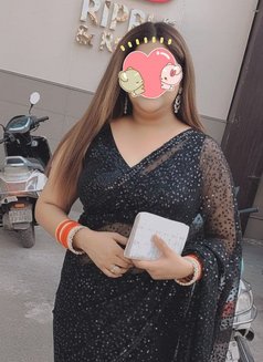 Independent sweety bhabhi - adult performer in New Delhi Photo 24 of 25