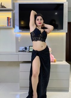 Independent Trenda Cam Show / Reel Meet - puta in Chandigarh Photo 2 of 3