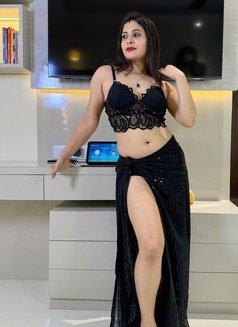 Independent Trenda Cam Show / Reel Meet - puta in Chandigarh Photo 3 of 3