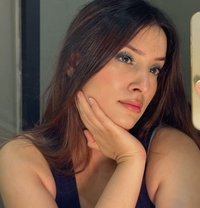 Independent shiri Cam Show / Reel Meet - escort in New Delhi