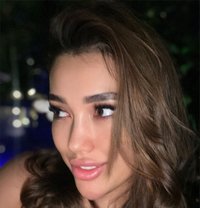 Independent - escort in Dubai Photo 2 of 4