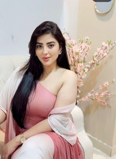 Independent Vip Service - escort in Noida Photo 1 of 1