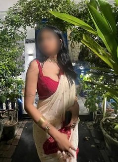 INDEPENDENT 🥀🥀WEBCAM AND MEET꧂, - puta in Bangalore Photo 5 of 6