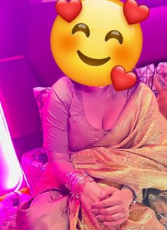 NORTH EAST🥀 CAM 🥀ANAL QUEEN🥀REAL MEET - puta in New Delhi Photo 3 of 18