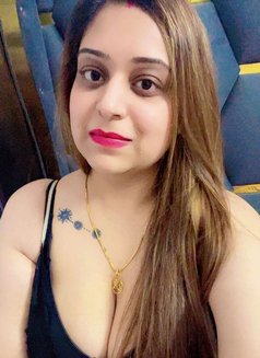 Independent Women🥰 - puta in Surat Photo 6 of 7