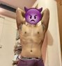 Independent Young Boy for Horny Lady - Acompañantes masculino in New Delhi Photo 1 of 4