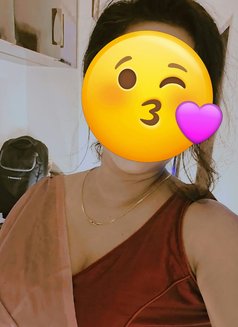 Independent Young Girl / Aunty Avilable - escort in Bangalore Photo 3 of 4