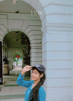 Independent Young Girlfriend Experience - puta in Noida Photo 4 of 6