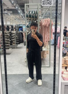 Independent Young Pinoy flexible - Male escort in Dubai Photo 6 of 14