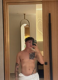 Independent &Young Pinoy flexible - Male escort in Dubai Photo 8 of 13