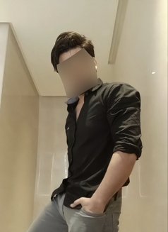 Independently Ek@nsh (☘️) - Acompañantes masculino in Bangalore Photo 11 of 11