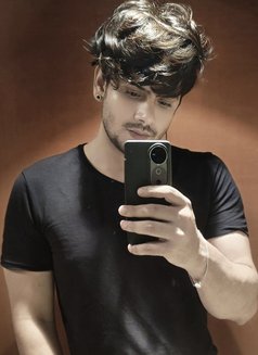 Ekans independent - Intérprete masculino de adultos in Bangalore Photo 10 of 12