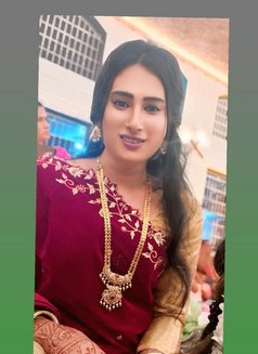 Indhu Baby Doll - Acompañantes transexual in Chennai Photo 2 of 4