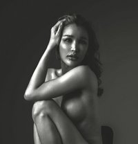 Indi ladyboy 🇹🇭 in Khalifa city - Transsexual escort in Abu Dhabi