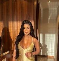YARA - masseuse in Lisbon Photo 3 of 6