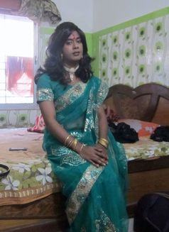 India - Male escort in Kolkata Photo 1 of 1