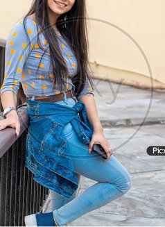 India Young Sexy Sonia - escort in Colombo Photo 5 of 5