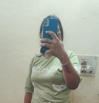Indian and Russian Escort in Gurgaon Esc - Agencia de putas in Gurgaon