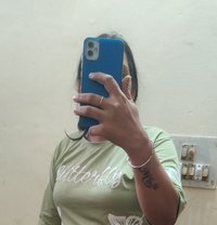 Indian and Russian Escort in Gurgaon Esc - Agencia de putas in Gurgaon