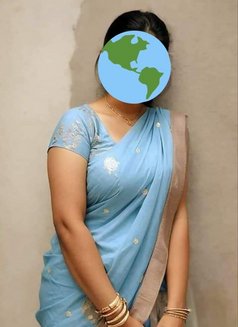 Indian Bhabhi Big Ass - escort in Ajmān Photo 2 of 4