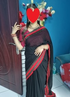 Indian Bhabhi Real - escort in Ajmān Photo 7 of 10