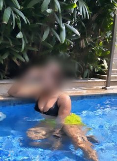 INDIAN Busty big boobs(First time) - escort in Singapore Photo 6 of 9