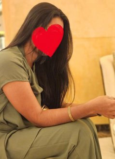 Indian Couple Escort in Abu Dhabi - escort in Abu Dhabi Photo 4 of 4