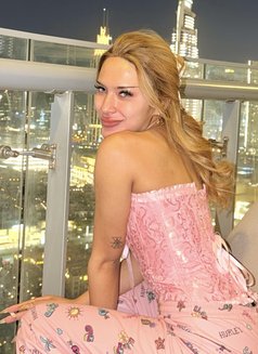 Indian elite model cim cof gfe - puta in Dubai Photo 8 of 8
