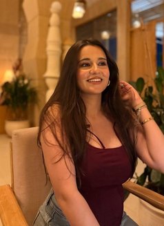 Indian Escort Radhika Sharma - escort in Dubai Photo 1 of 4