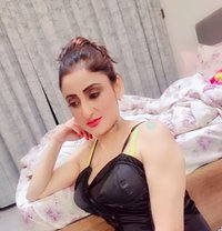 Indian Goddess Honey - escort in Dubai Photo 2 of 4