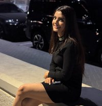 100% genuine photo indian highClass - escort in Dubai Photo 9 of 9