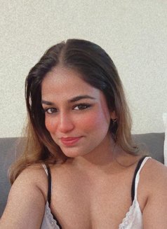 Indian Hot Babe Kavya - escort in Dubai Photo 6 of 8