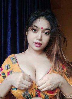 Indian Independent Girl - escort in Abu Dhabi Photo 3 of 4