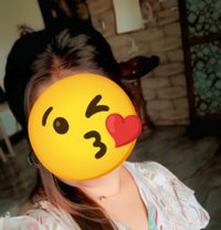 Indiankavita bhabhi only hotal meeting - puta in Ahmedabad