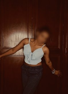 Reshmi independent kerala for Outcall - escort in Dubai Photo 1 of 5