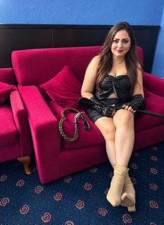 Indian khushi Mistress Dubai🇦🇪 - puta in Dubai Photo 19 of 21