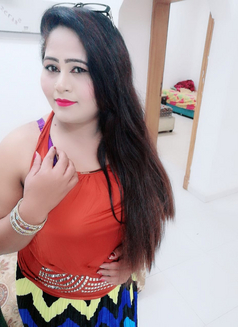 Indian Mature Girl - escort in Muscat Photo 1 of 4
