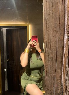 724OOO6013 - escort agency in Jaipur Photo 3 of 7