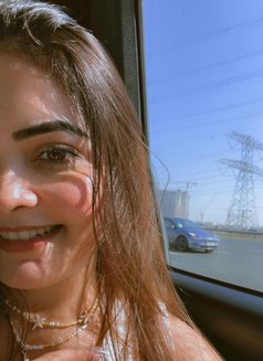 indian model 100% real photos GFE - puta in Dubai Photo 11 of 11