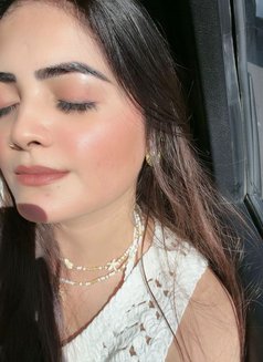 indian model 100% real photos GFE - escort in Dubai Photo 9 of 9