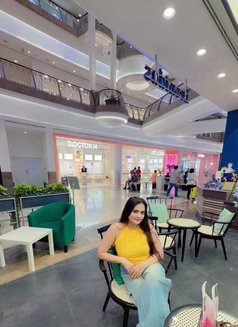 indian model 100% real photos GFE - puta in Dubai Photo 6 of 10