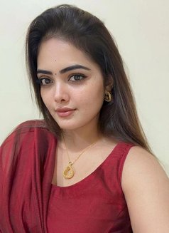 indian model 100% real photos GFE - escort in Dubai Photo 12 of 12